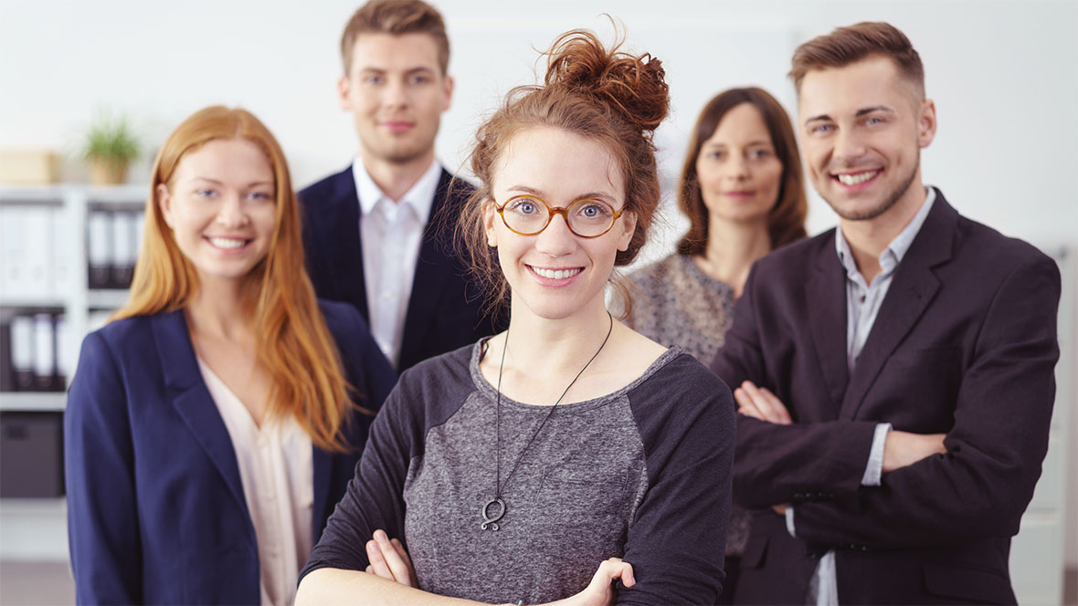 6 Personen einer Bürogemeinschaft  6 Personen einer Bürogemeinschaft